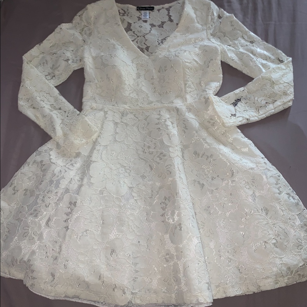 White lace dress